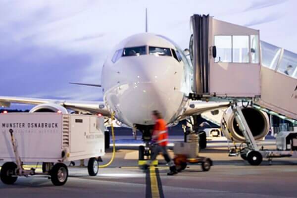 FMO Header Landebahn